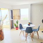Apto Con Vista Al Mar Piso 11-