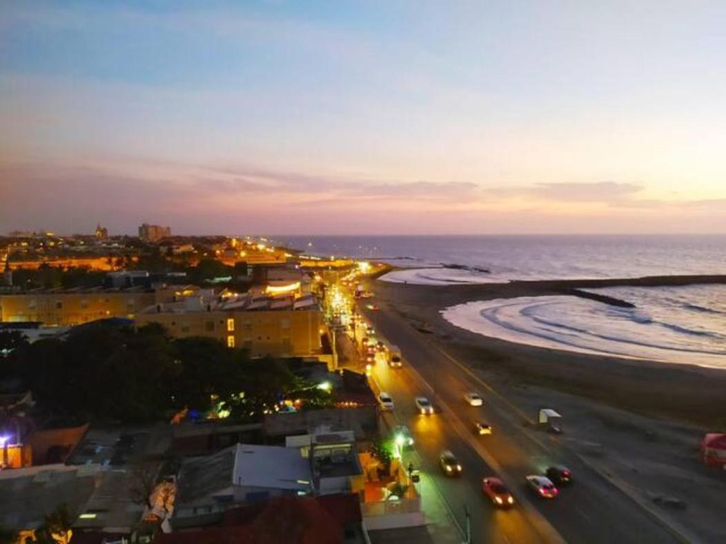 Apartamento Apto Con Vista Al Mar Piso 11- *